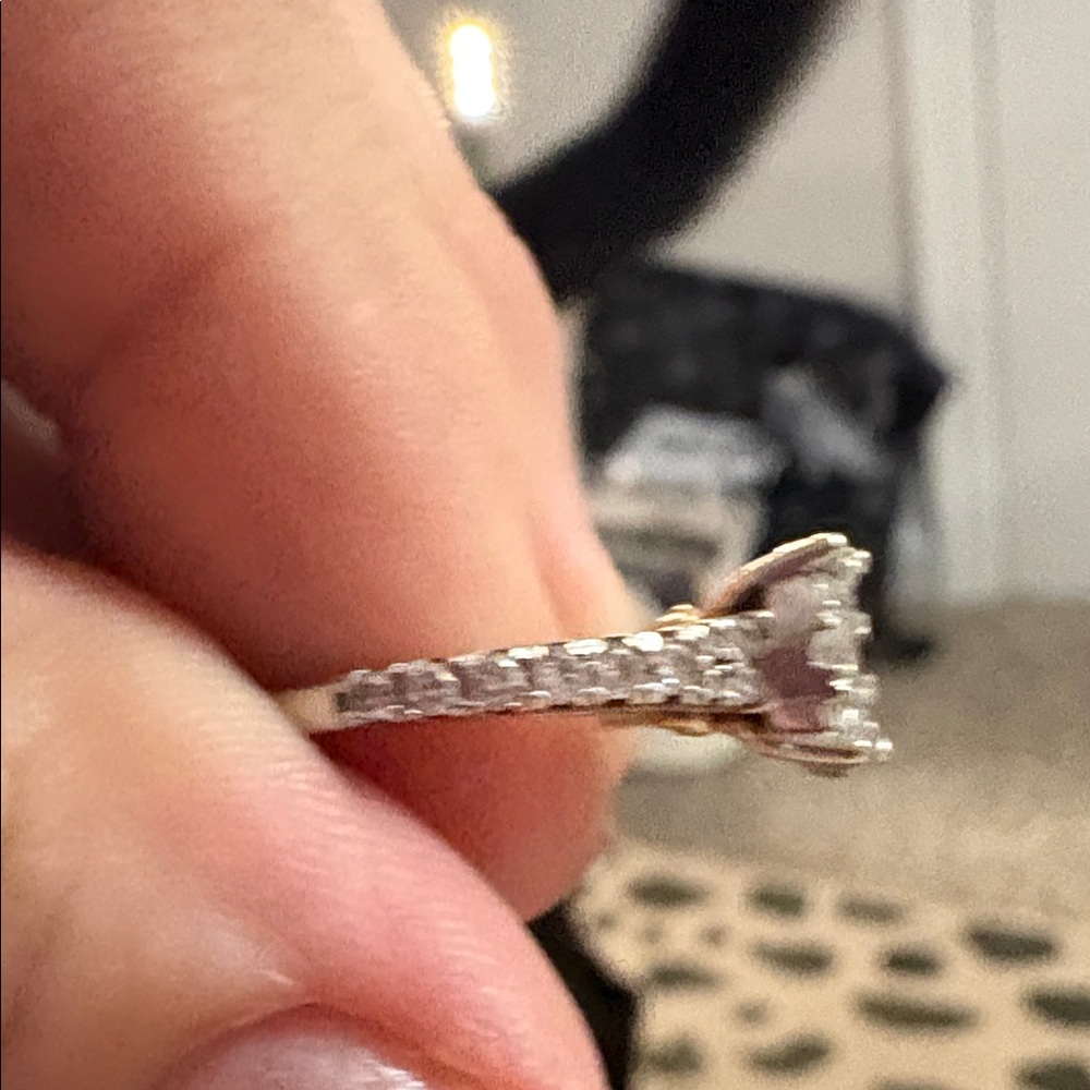 Dazzling Silver Diamond Cluster Ring - image 4